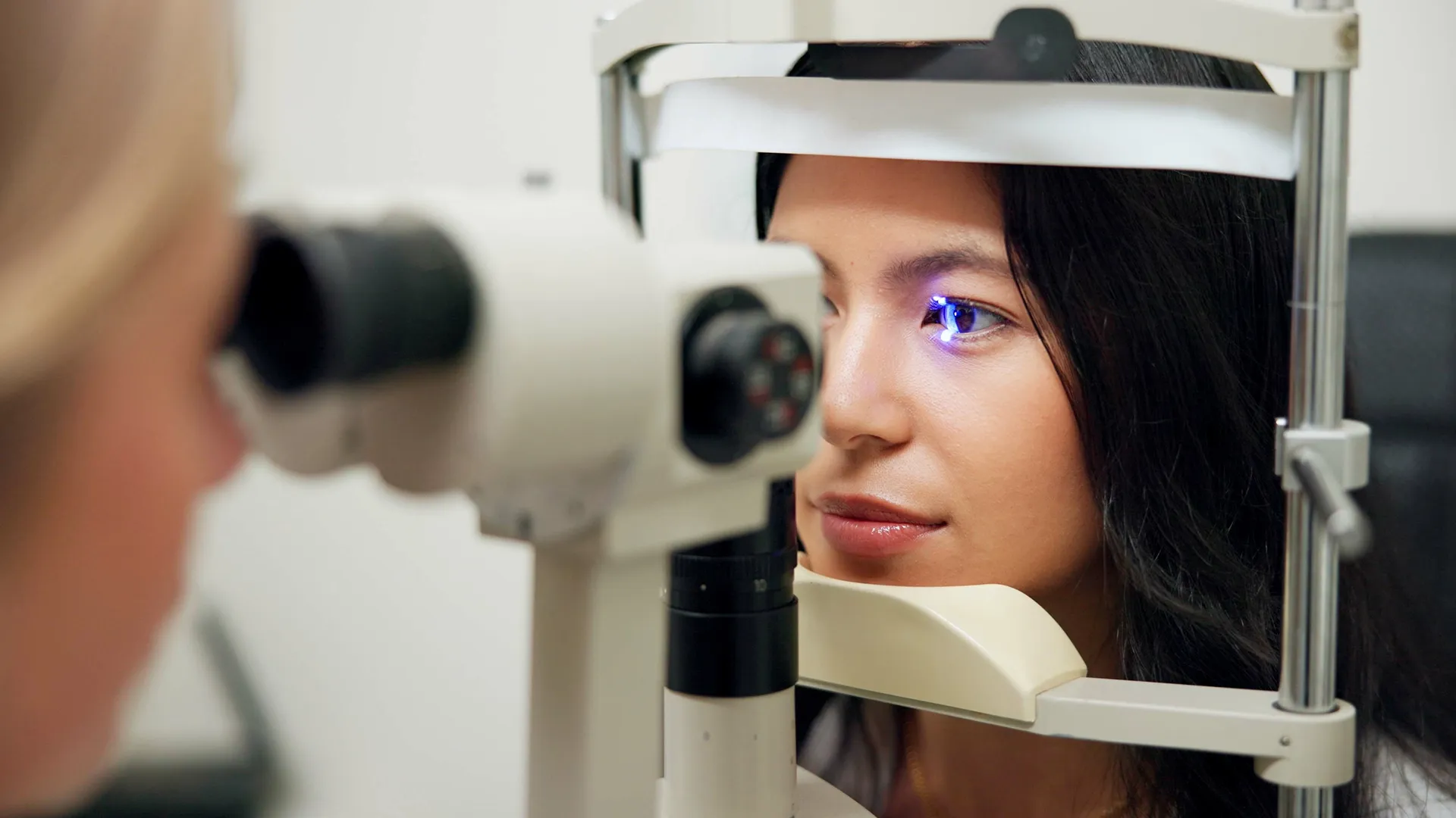 A Solumedi oferece orientação personalizada sobre cuidados oculares, proporcionando recomendações específicas sobre como manter a saúde da visão | Foto: Shutterstock