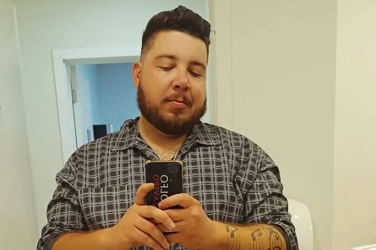 Imagem mostra Rodolfo Favero.