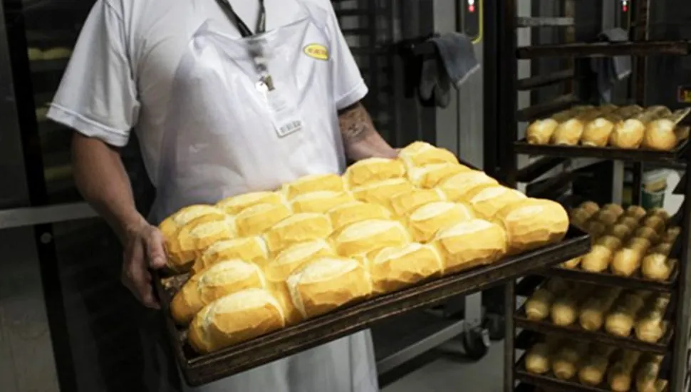Se você procura por pães, tortas, bolos, salgados e produtos de confeitaria de qualidade, o Jacomar é a escolha certa.