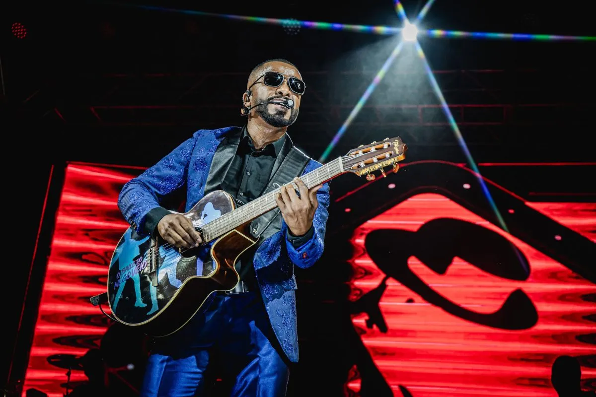 Imagem mostra cantor Alexandre Pires