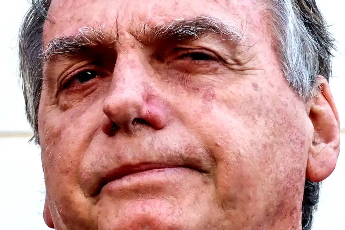Imagem mostra o ex-presidente Jair Bolsonaro.
