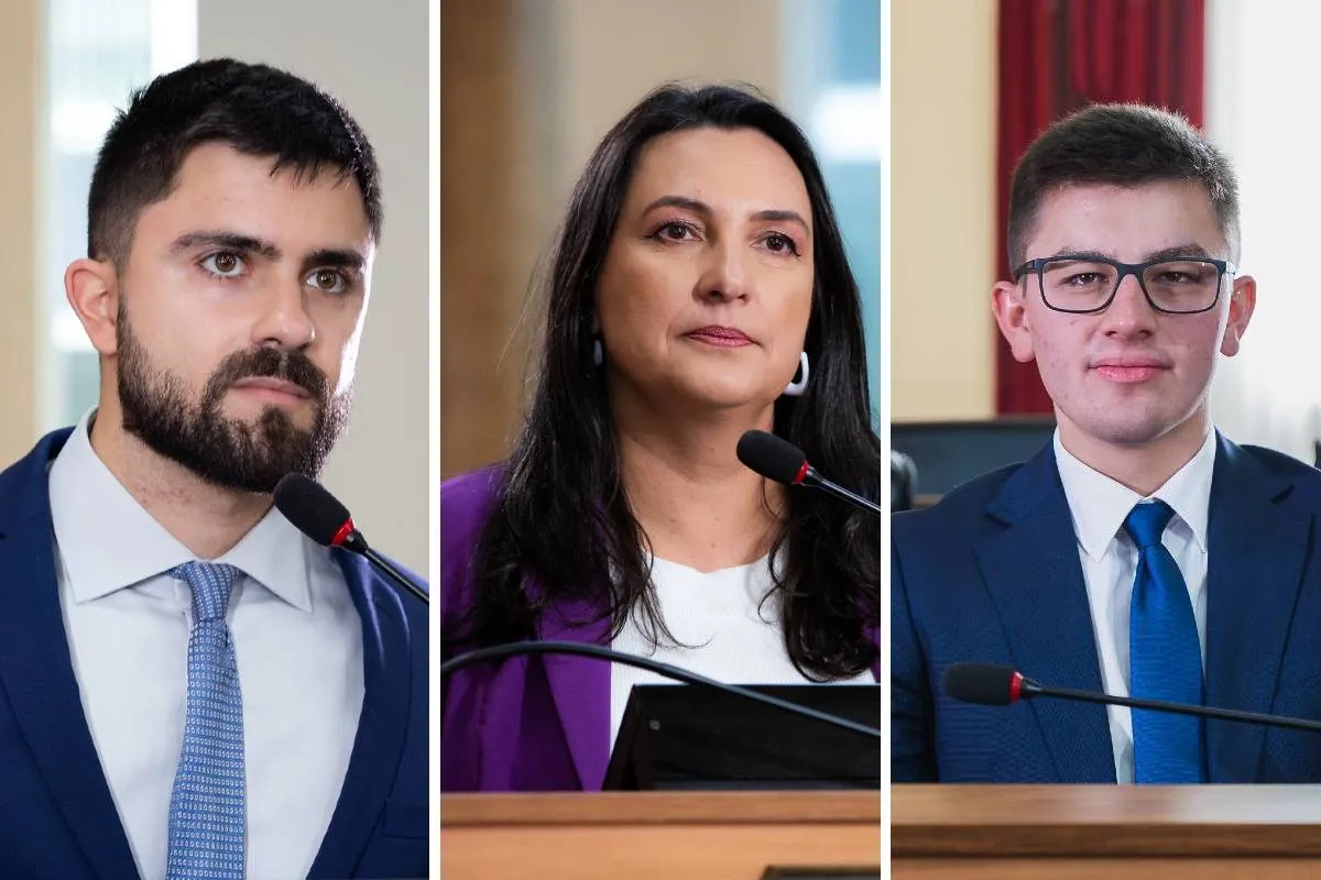 Imagem mostra os vereadores João Bettega (União), Professora Ângela (PSOL) e Guilherme Kilter (Novo).