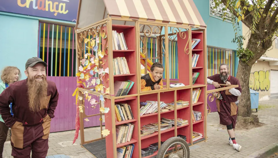 Doação do Imposto de Renda ajuda projetos voltados para crianças e idosos em Curitiba