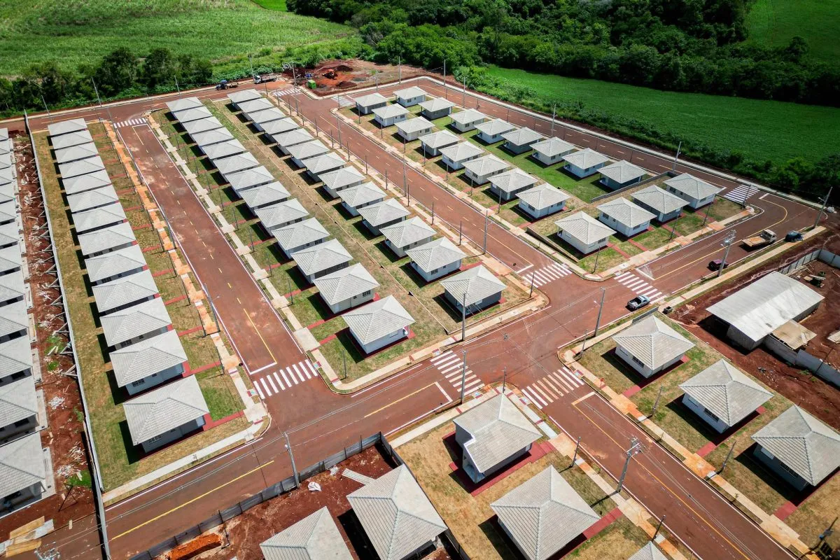 Casas construídas pelo programa da Cohapar