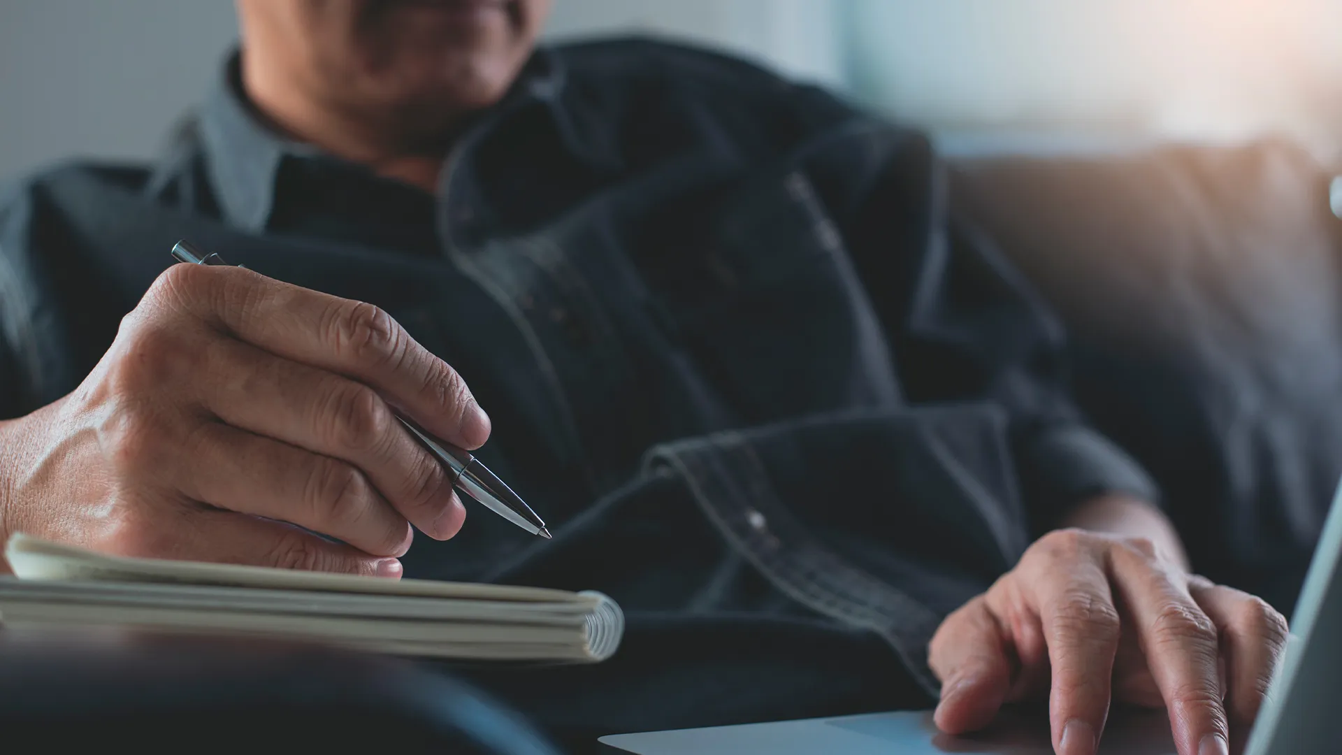 Para motoristas profissionais, a reciclagem da CNH não é apenas uma obrigação legal, mas uma oportunidade de proteger sua carreira.