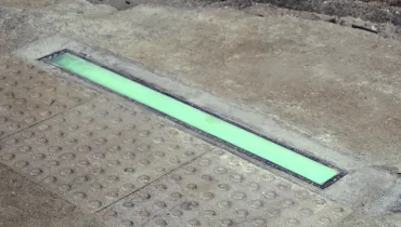 Barras de LED em cruzamento de Curitiba