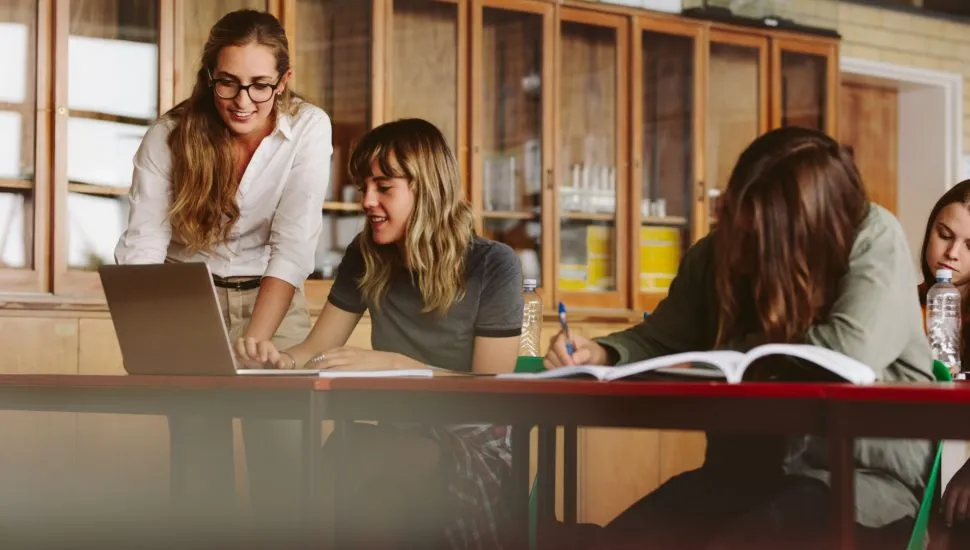 Acompanhamento pedagógico individualizado: Colégio ESIC Internacional investe em ensino de alto nível para o futuro dos alunos