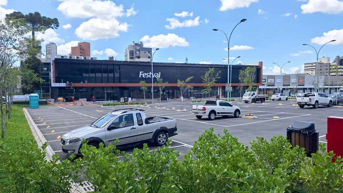 Novo Festval no bairro Cabral, em Curitiba