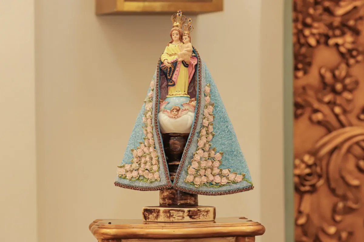 O culto em torno de Nossa Senhora do Rocio tem origens datadas de 1648, sendo uma das devoções mais antigas do Brasil.