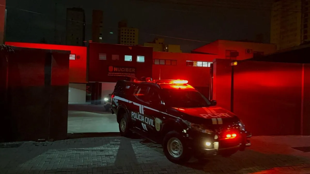 Operação da polícia prende dono do perfil Choquei Curitiba