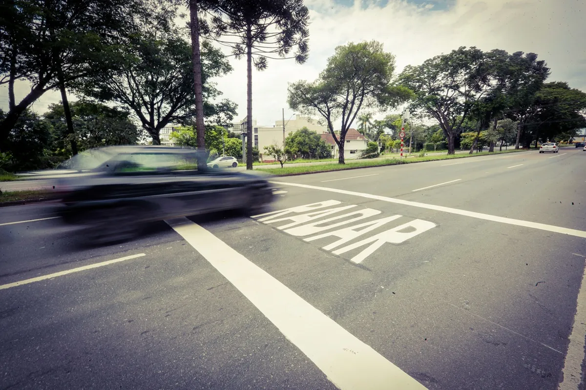Radar da Avenida Nossa Senhora da Luz, no Jardim Social, em Curitiba