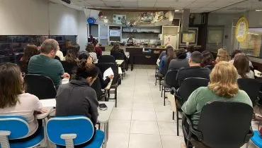 Cozinha Dona Helena, nos supermercados Angeloni