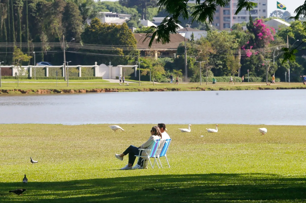 Dia ensolarado em Curitiba