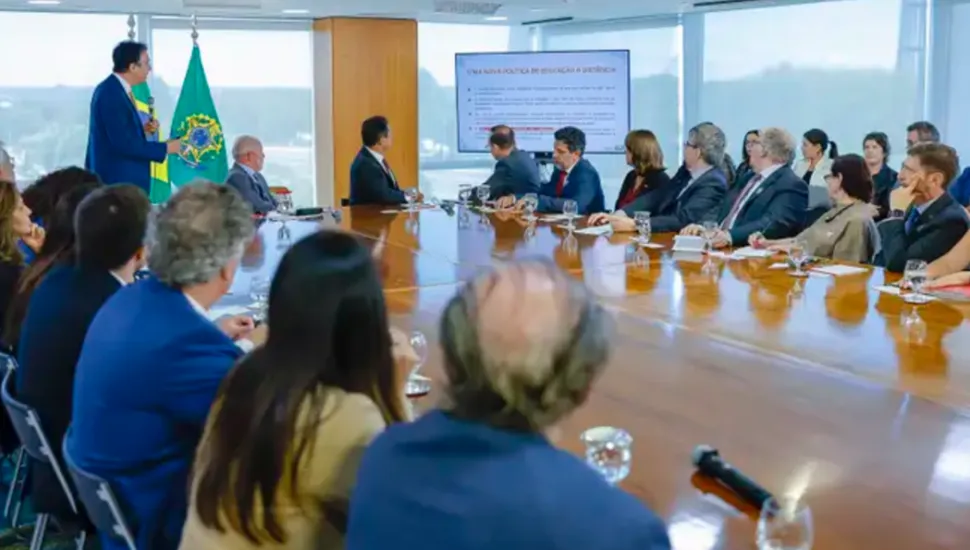 MEC define novas regras para EAD