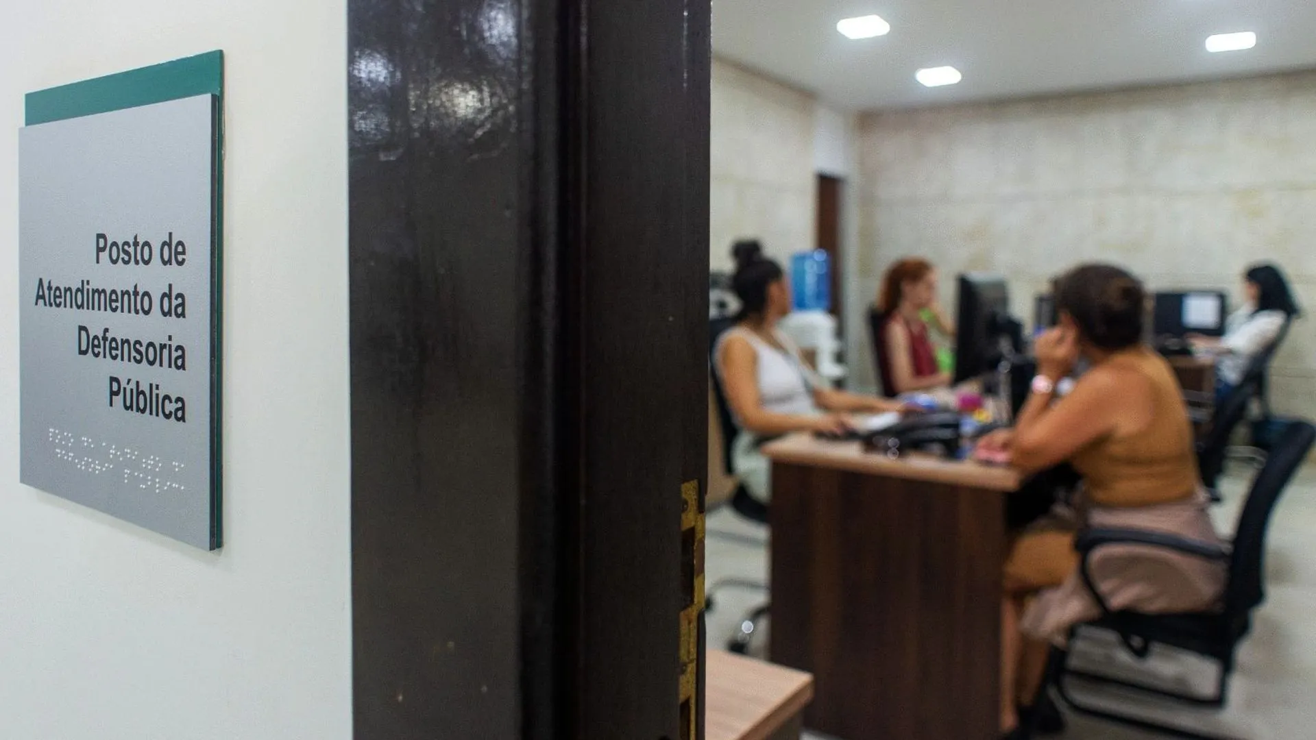 Desde que foi instalado na Assembleia Legislativa do Paraná, em Curitiba, posto da Defensoria Pública do Estado do Paraná já atendeu mais de 23 mil pessoas.