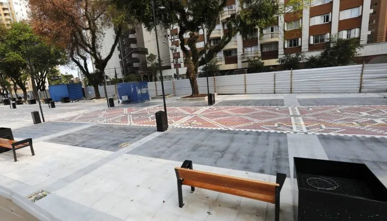 Praça da Ucrânia passou recentemente por uma mega revitalização que custou mais de R$ 6 milhões