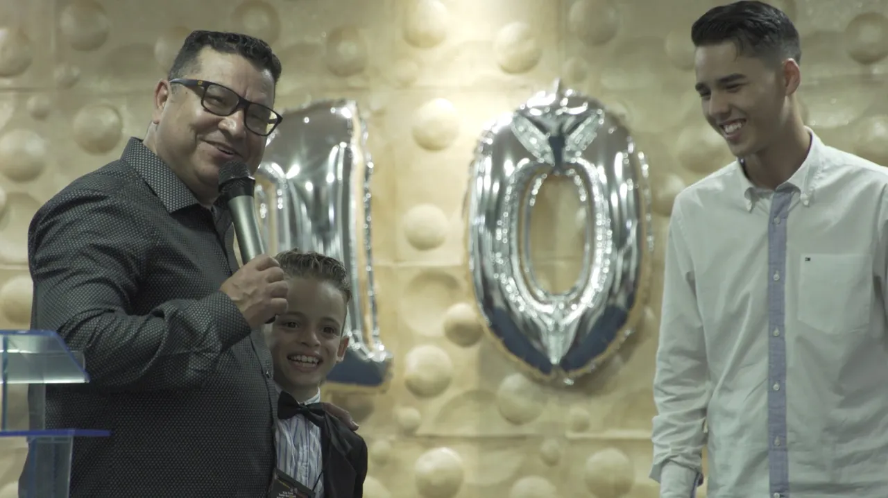 'A Voz de Deus', de Miguel Antunes Ramos, integra a Mostra Competitiva Brasileira.