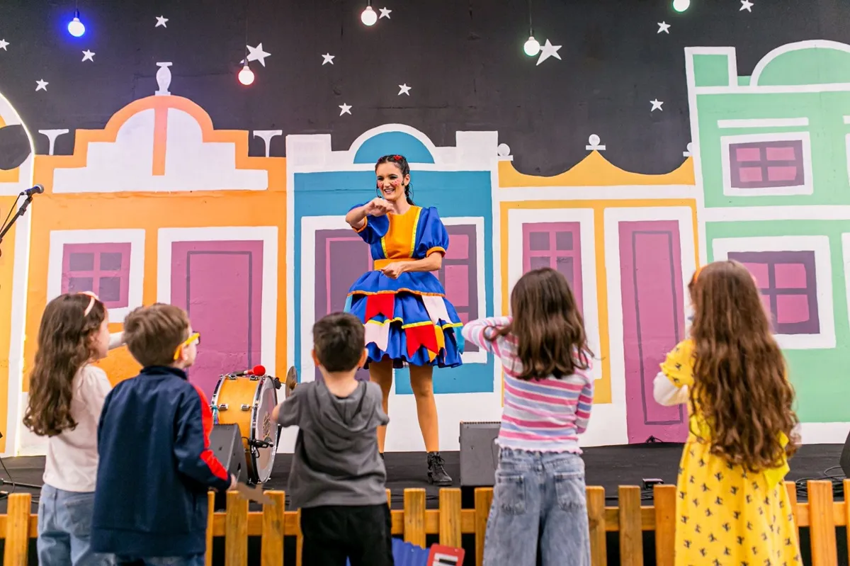 Shoppings em Curitiba contam com arraiás neste mês