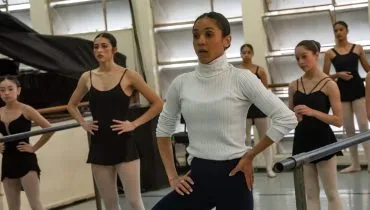 Ex-aluna do Guaíra, bailarina internacional Nayara Lopes