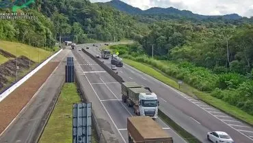 Imagem da BR-277 na volta do feriado prolongado no Paraná
