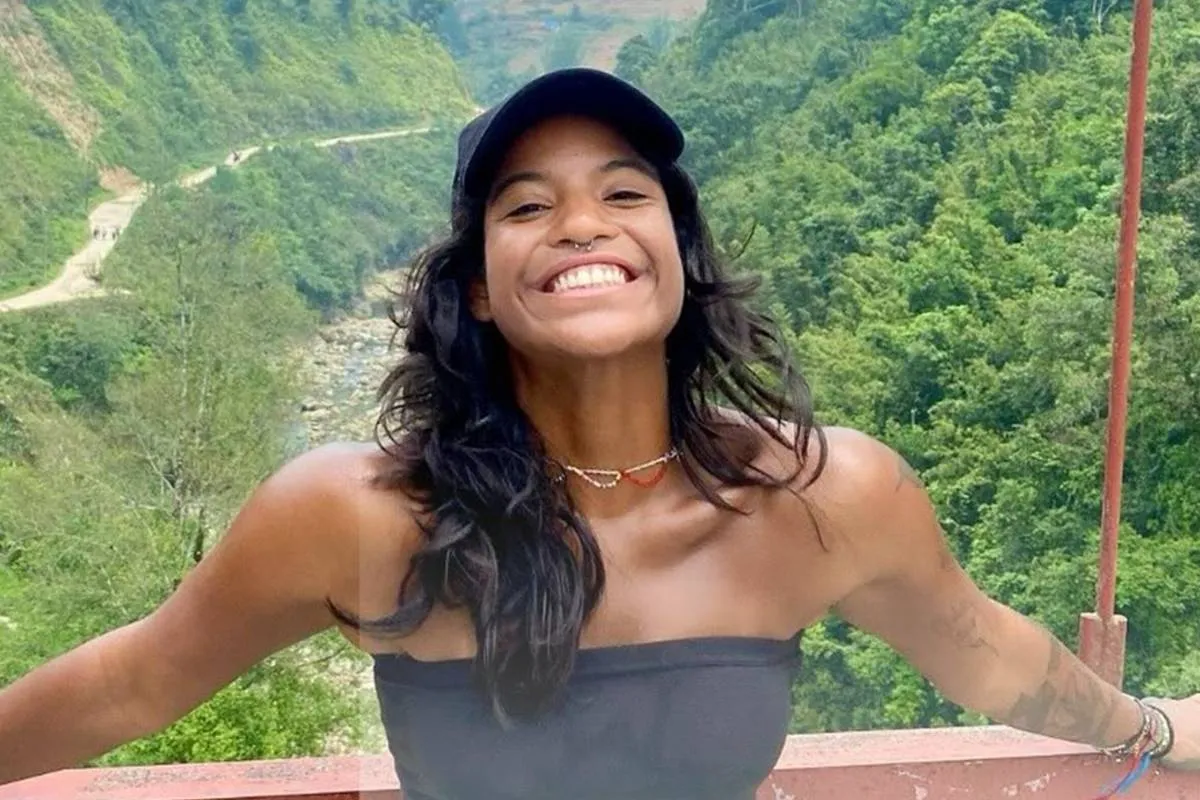 Juliana Marins não resistiu após cair em um penhasco de um vulcão na Indonésia.