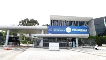 Medidas de controle e acesso à população fizeram com que a Assembleia Legislativa do Paraná subisse ao topo da transparência no Brasil