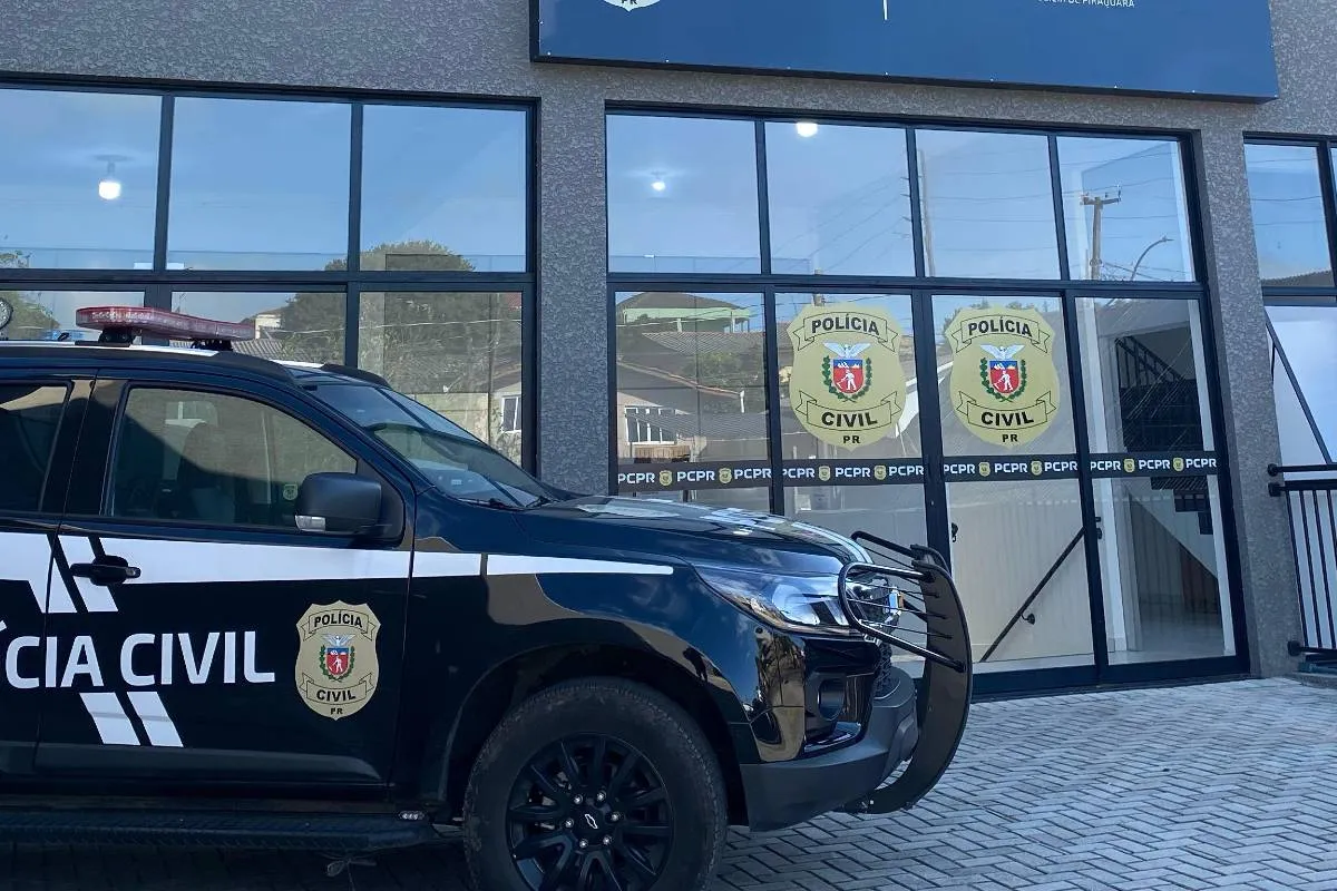 Imagem mostra uma viatura da Polícia Civil.