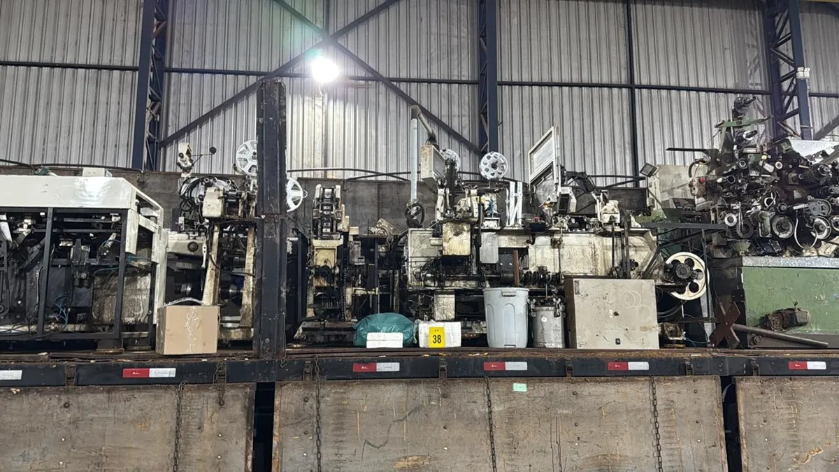 Fábrica clandestina de cigarros