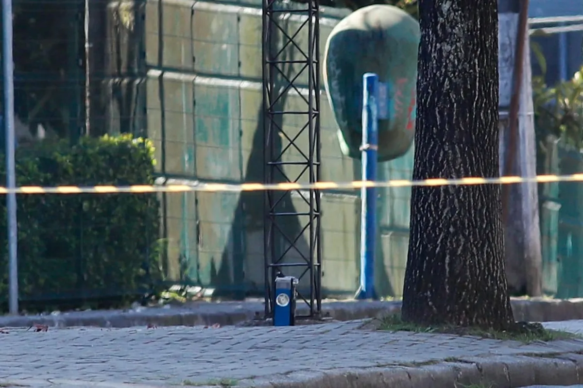 Ameaça de bomba em ponto de ônibus em Curitiba