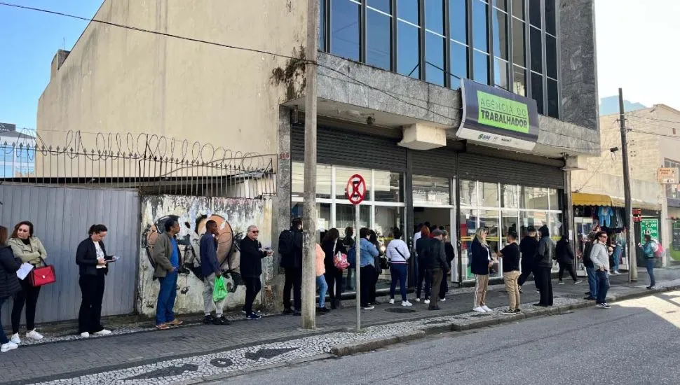 Mutirão de emprego oferta vagas em Curitiba