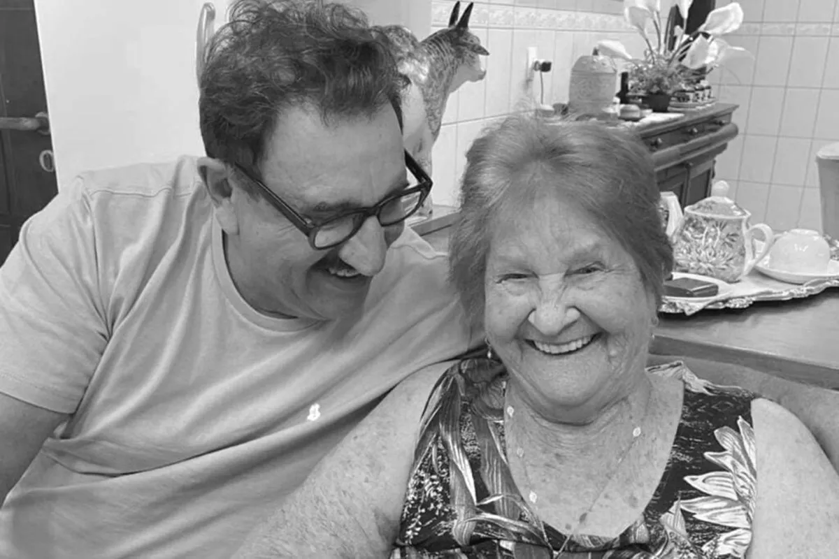 Ratinho e sua mãe, Maria Talarico Massa