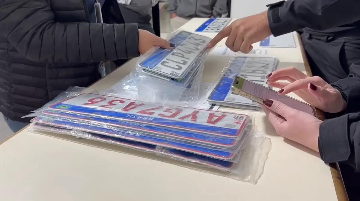 Empresas de emplacamento são suspeitas de fraudes veiculares