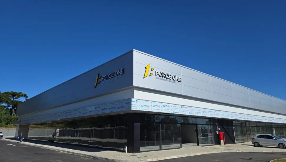 Nova academia no Xaxim, em Curitiba