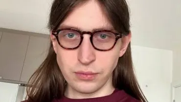 Felca é um youtuber, influenciador digital e humorista paranaense conhecido por seus vídeos de reação e sátiras de tendências da internet