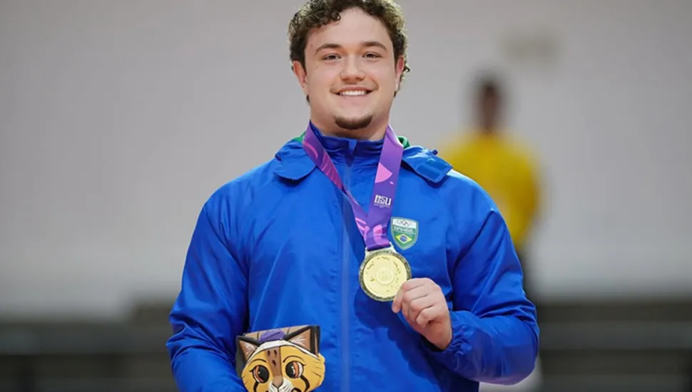 Atleta curitibano conquista a medalha de ouro no judô nos Jogos Pan-Americanos Júnior em Assunção.