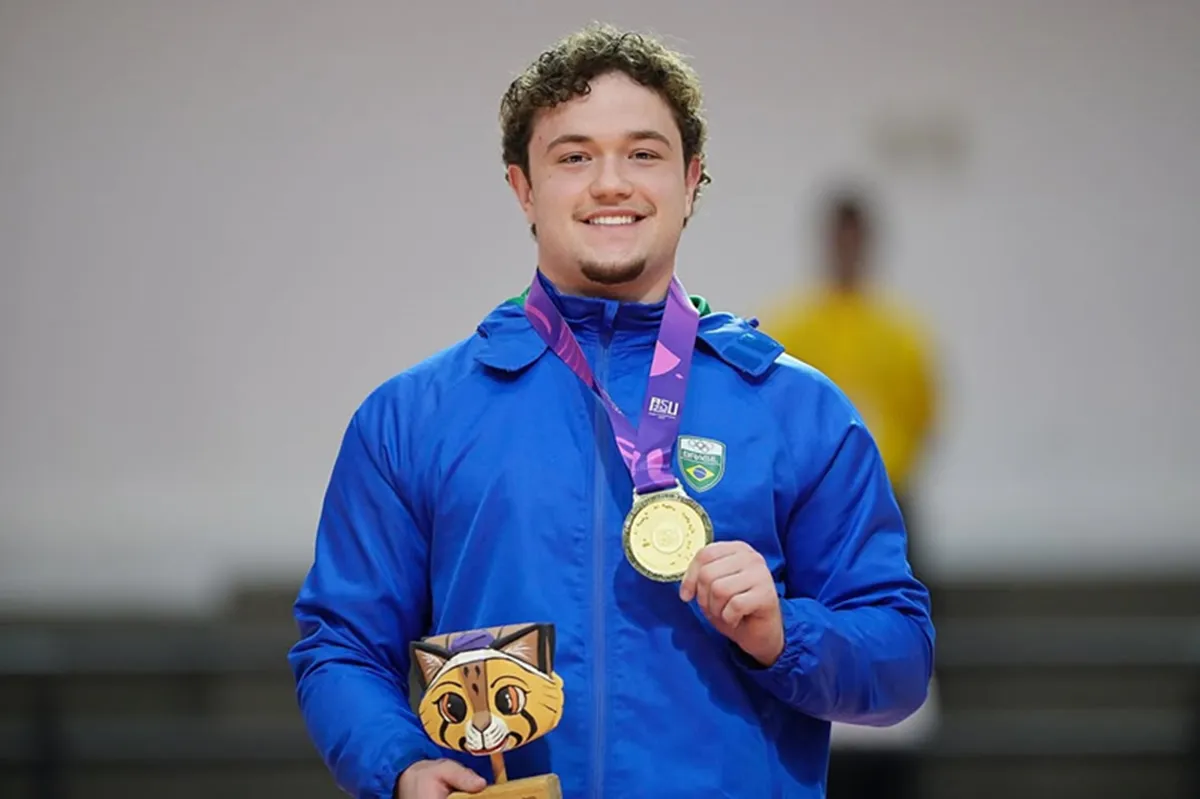 Atleta curitibano conquista a medalha de ouro no judô nos Jogos Pan-Americanos Júnior em Assunção.