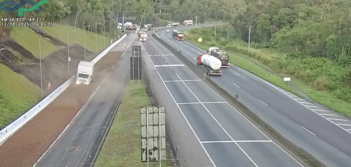 Área de escape na BR-277, em Morretes