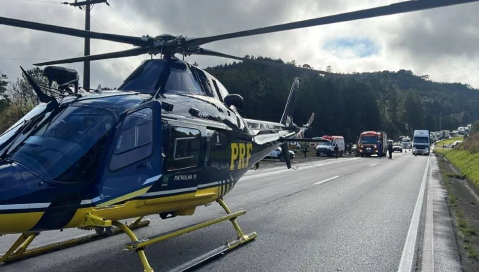 Imagem mostra um helicóptero da Polícia Rodoviária Federal.