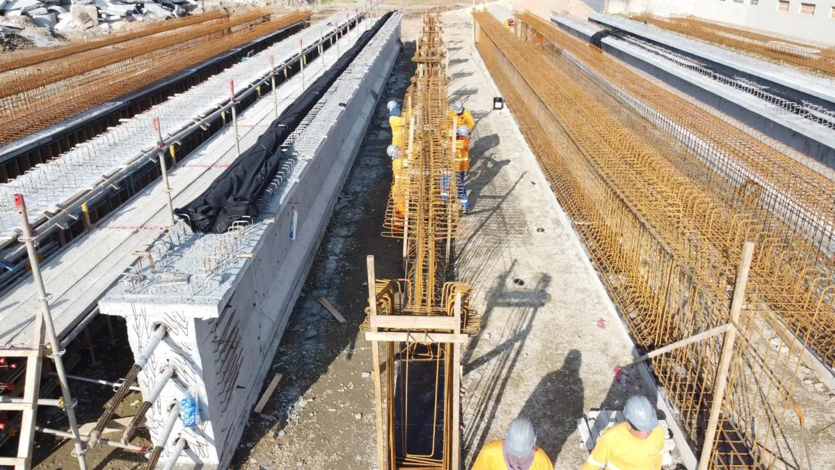 Vigas para novos acessos entre Curitiba e Pinhais