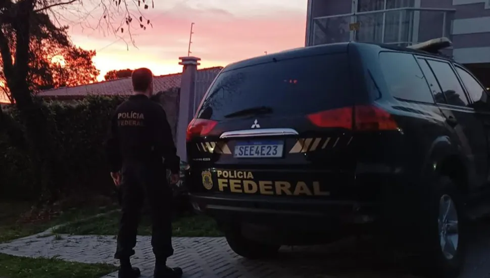 Operação da Polícia Federal contra contrabando, realizada em Curitiba