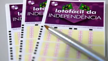 Imagem mostra um bilhete de aposta da Lotofácil da Independência