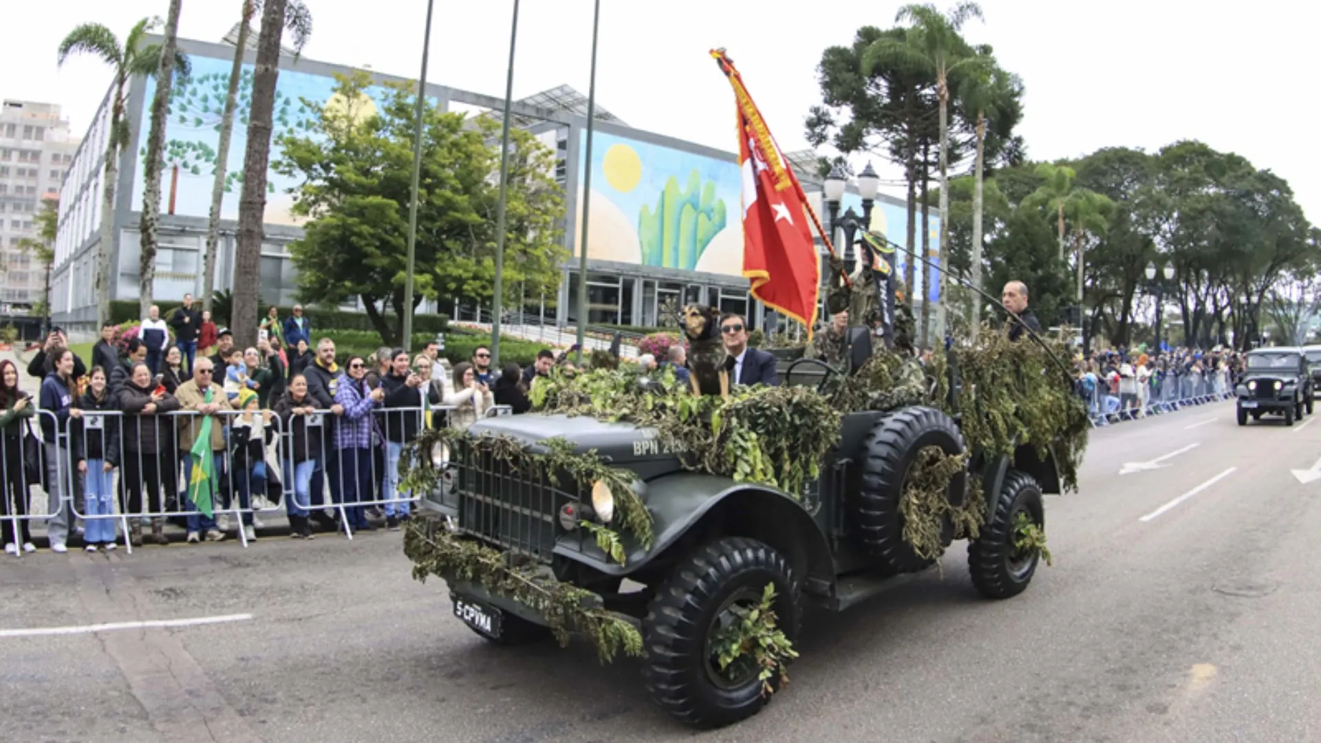 Desfile Independência em Curitiba