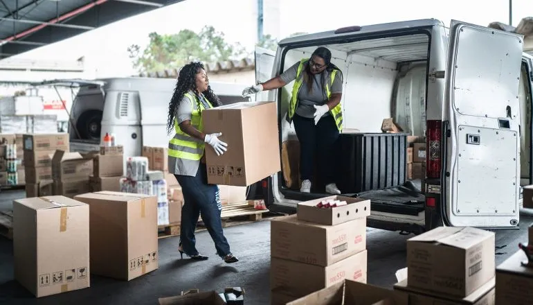 Cooperativismo de transporte contribui para organizar a prestação de serviços de transporte de passageiros e de carga.  (Foto: Divulgação/SomosCoop)