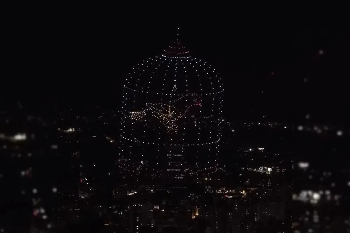 Curitiba recebe ação promocional com drones de Alice in Borderland