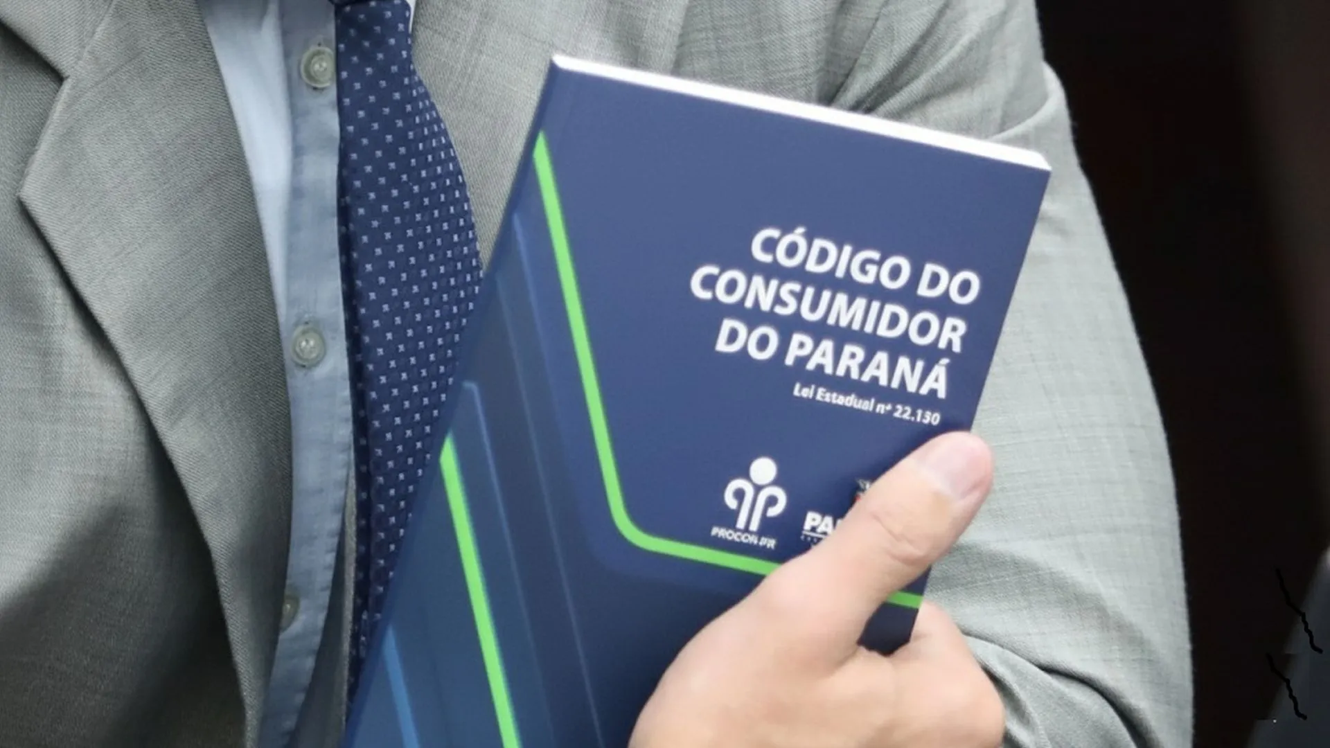 Código Paranaense reúne direitos e amplia garantias dos consumidores.