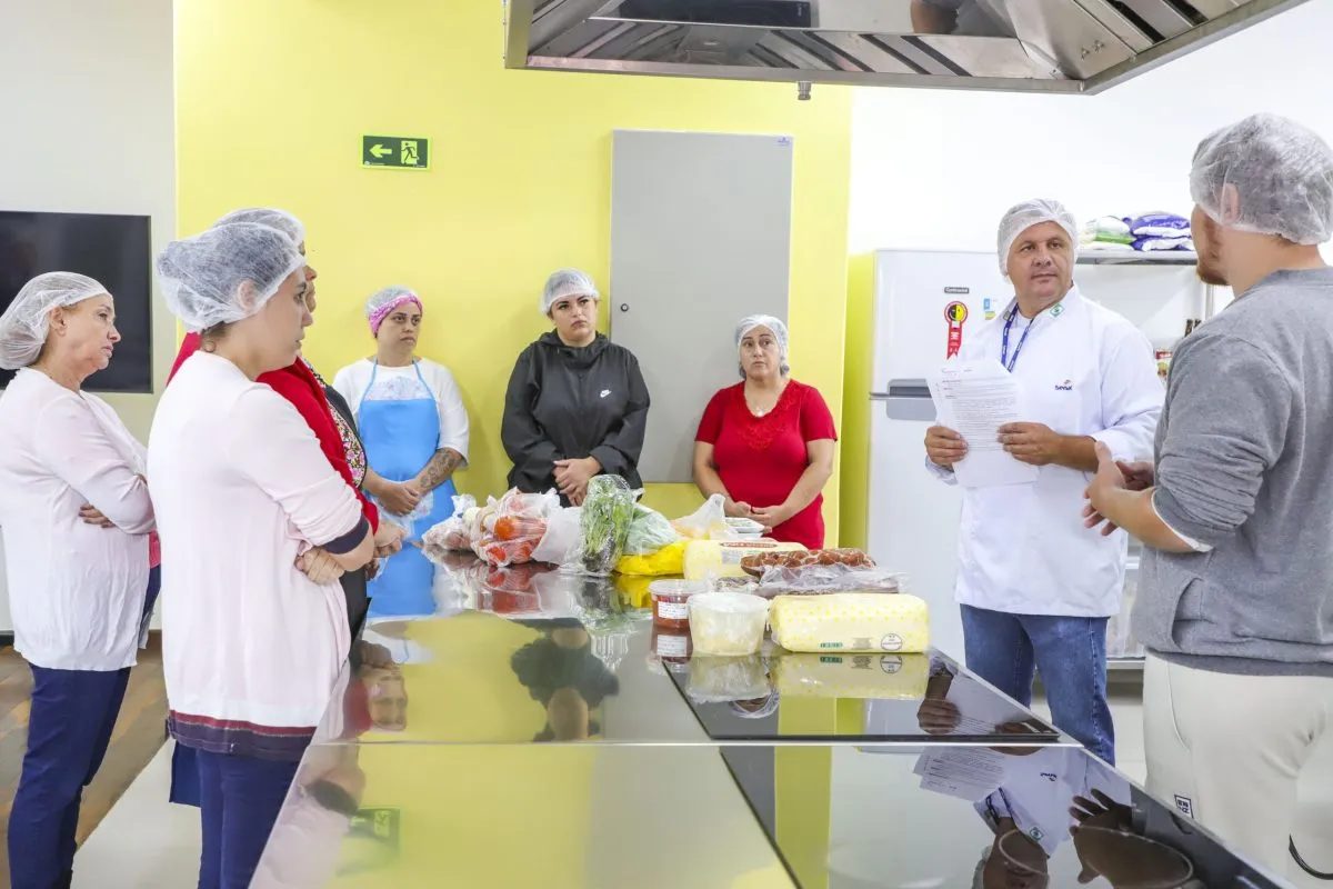 Escolas de Gastronomia Social de Curitiba oferecem 312 vagas em cursos gratuitos de outubro