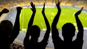 Partida de futebol, estádio