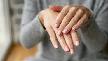 Problemas de saúde podem aparecer nas unhas