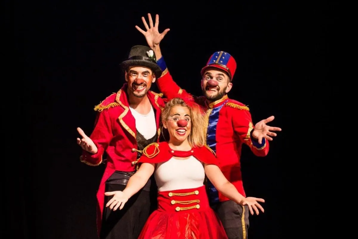 Espetáculo da Cia dos Palhaços vai comemorar o dia das Crianças com turnê circense pelas regionais de Curitiba