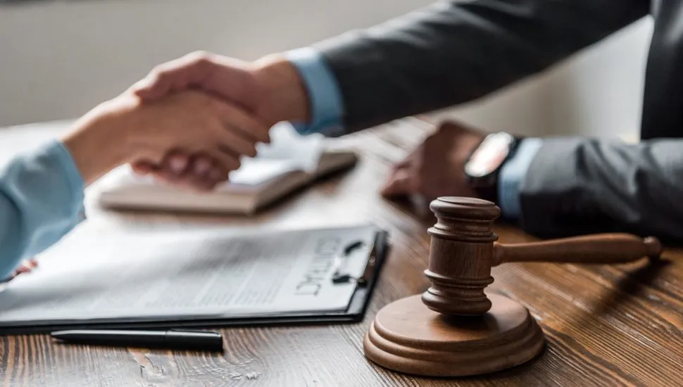 Justiça, indenização, decisão tribunal